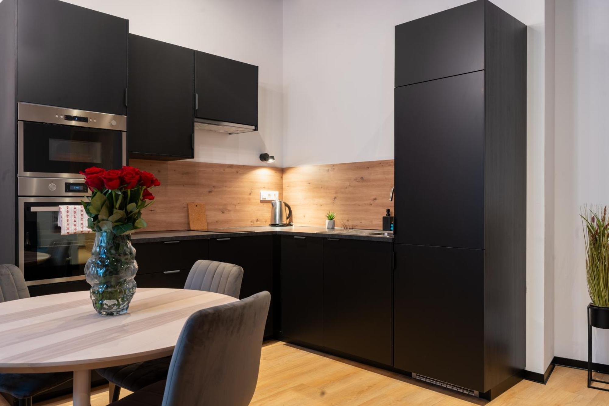 Hviezdoslavova Apartments, Trnava Centre, Parking Available ภายนอก รูปภาพ
